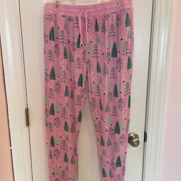 Little Sleepies Women’s Pajama Set Size Large Pink Twinkling Trees - Picture 4 of 10